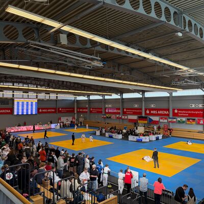 600 Judoka traten beim Autohaus-Lambeck-Cup 2026 in der MBS Arena gegeneinander an.