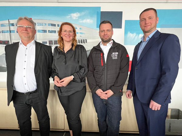 B�rgermeisterin zu Besuch bei REWE