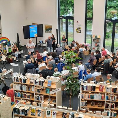 Inklusiver Stadtempfang 2024 in der Stadtbibliothek