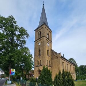 13003_Dorfkirche-Schmachtenhagen-300x300