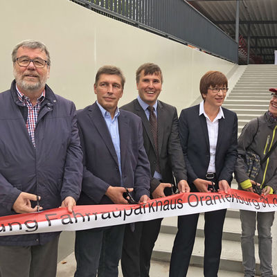 Er&ouml;ffnung Fahrradparkhaus