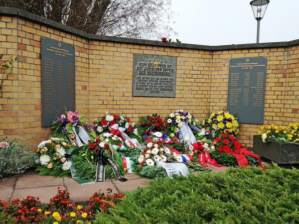 Gedenkort f&uuml;r die Opfer der nationalsozialistischen Judenverfolgung: Denkmal am ehem. j&uuml;dischen Bethaus Oranienburgs in der Havelstra&szlig;e (Ecke Neringstra&szlig;e)
