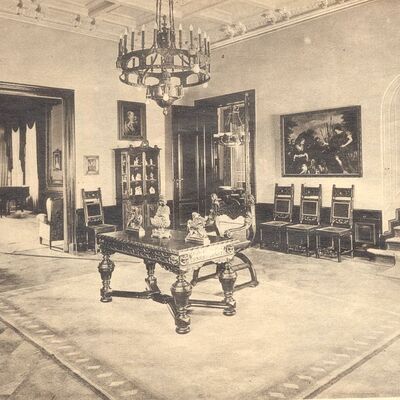 Blick in Innere von Schloss Friedenthal (Quelle: Versteigerungskatalog aus dem Jahr 1933).