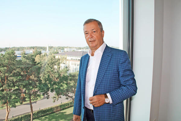 Dr. Holger Loclair