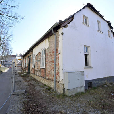 Sanierung des historischen Geb&auml;udes in der Sachsenhausener Stra&szlig;e 2 (Fr&uuml;hjahr 2022)