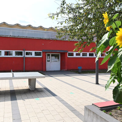 Schmachtenhagen Sporthalle au&szlig;en