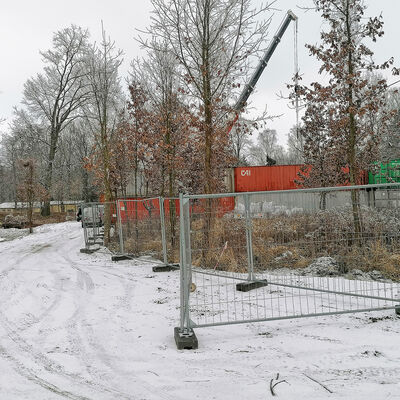 Der Weg zur R&auml;umstelle am &raquo;Weg zur Biberfarm&laquo;.