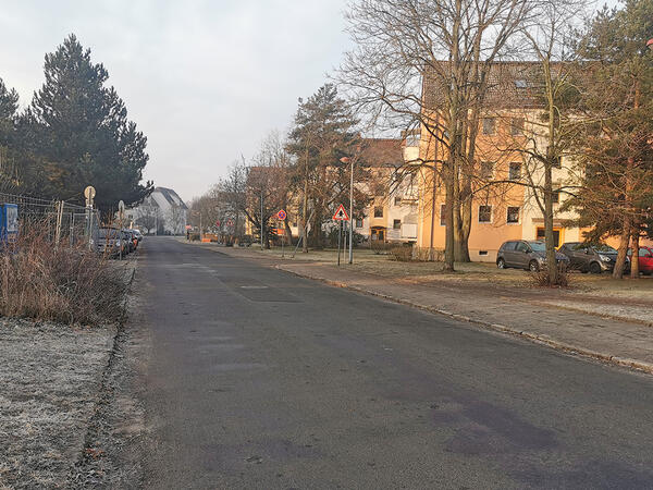 Die Oranienburger Lindenstra�e vor ihrem Ausbau (2023).