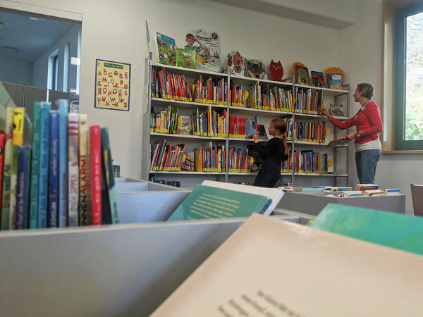 Rekord bei Neuanmeldungen und Ausleihzahlen: Oranienburgs Stadtbibliothek erfreut sich gro�er Beliebtheit.