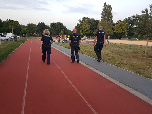 Polizei und Ordnungsamt gemeinsam auf Streife durch Oranienburg