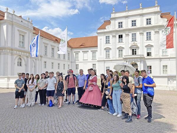 St�dtepartnerschaften leben von gegenseitigen Besuchen, so wie dieser hier aus dem israelischen Kfar Jona