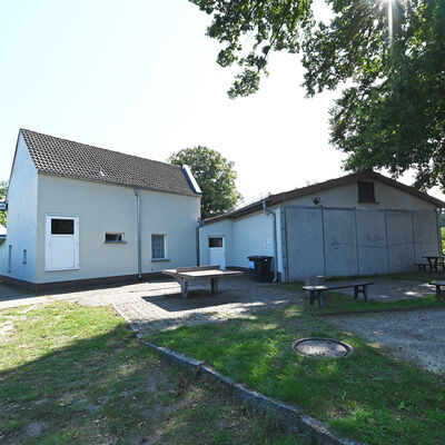 Dorfgemeinschaftshaus Malz (Au&szlig;enansicht)
