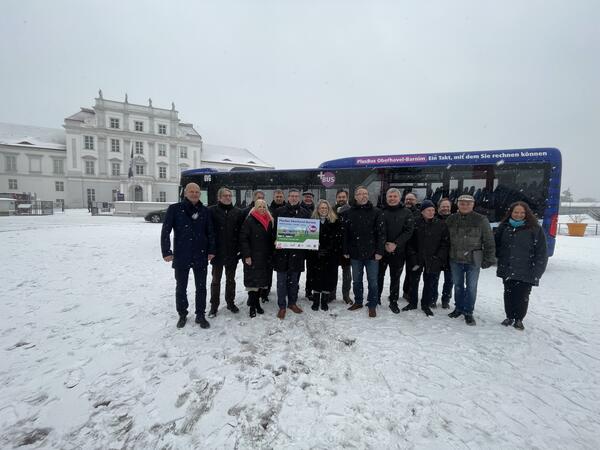 Der neue PlusBus verbindet die St�dte Oranienburg, Wandlitz und Bernau miteinander.