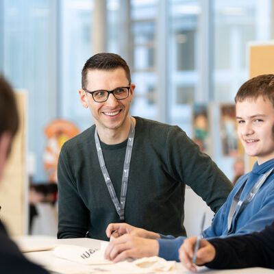 Auch der Verantwortliche f&uuml;r Kinder- und Jugendbeteiligung im Landkreis Oberhavel, Jens Henneberg, war beim Jugendforum 24 vor Ort.