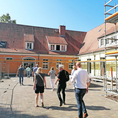 Der Altbau der Grundschule Lehnitz wird derzeit modernisiert.