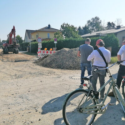 In Oranienburg-S&uuml;d werden die ersten Stra&szlig;en nach dem Oranienburger Modell instandgesetzt.