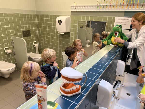 Die Kita Baumhaus wurde als "Kita mit Biss" ausgezeichnet.