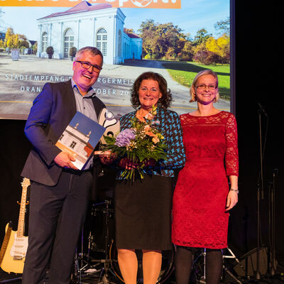 Marina Relitz erhielt den Oranienburger Ehrenpreis 2024 in der Kategorie Einzelperson f&uuml;r ihr langj&auml;hriges sportliches und kulturelles Engagement in Zehlendorf und Wensickendorf.
