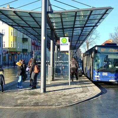 Busbahnhof am Oranienburger Bahnhof