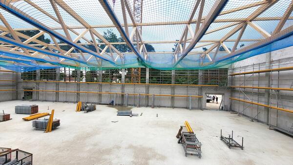 20250605_Richtfest_Sporthalle_03